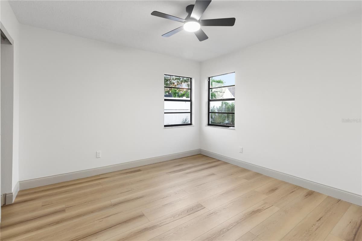 10341 CASPIAN STREET — photo 13 of 22