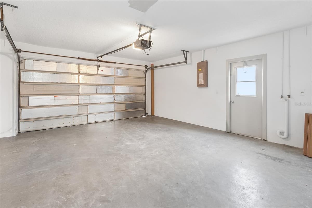 10341 CASPIAN STREET — photo 21 of 22