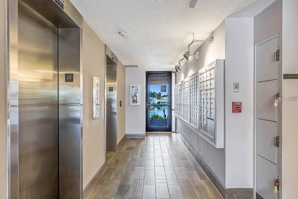 51 ISLAND WAY — photo 4 of 48