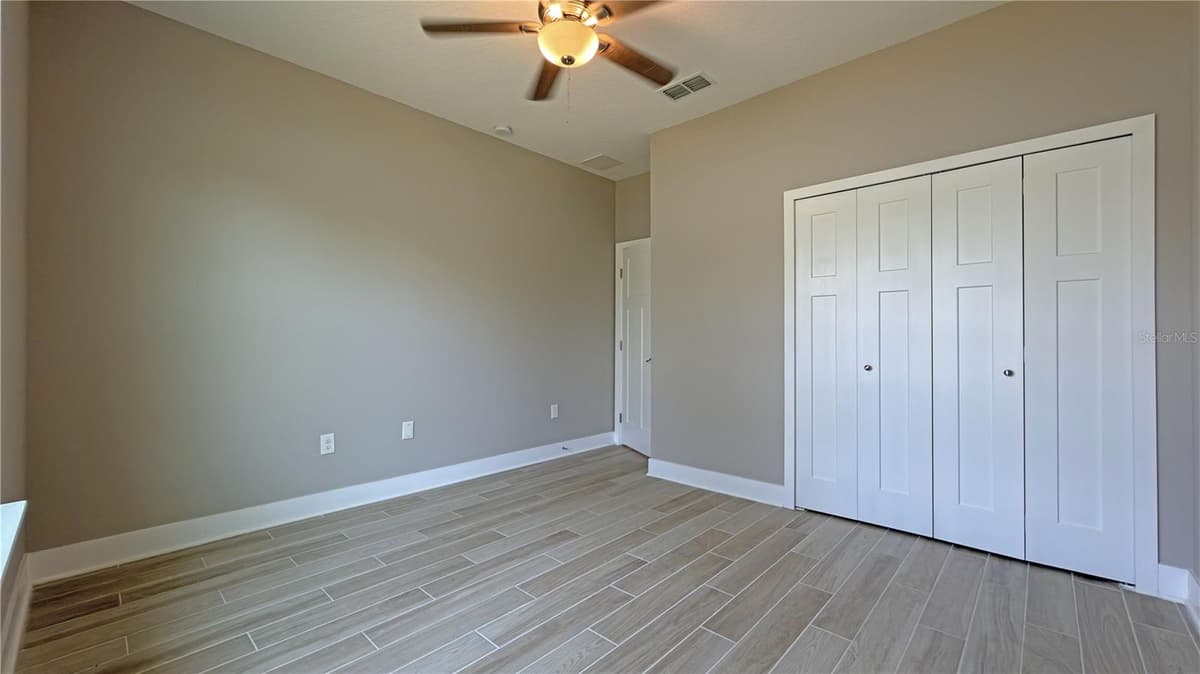 1433 LAMBERT STREET — photo 26 of 44