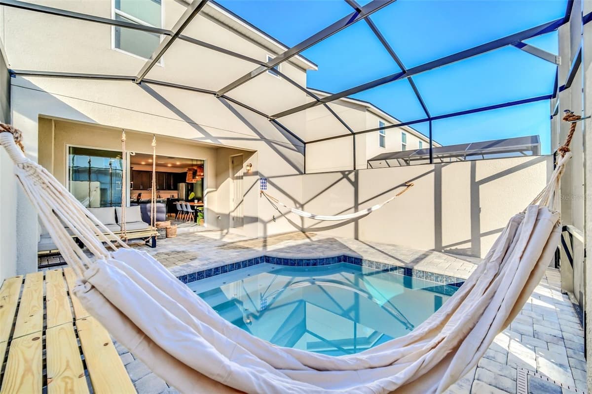 1672 TROPICAL PALMS CIRCLE — photo 44 of 46