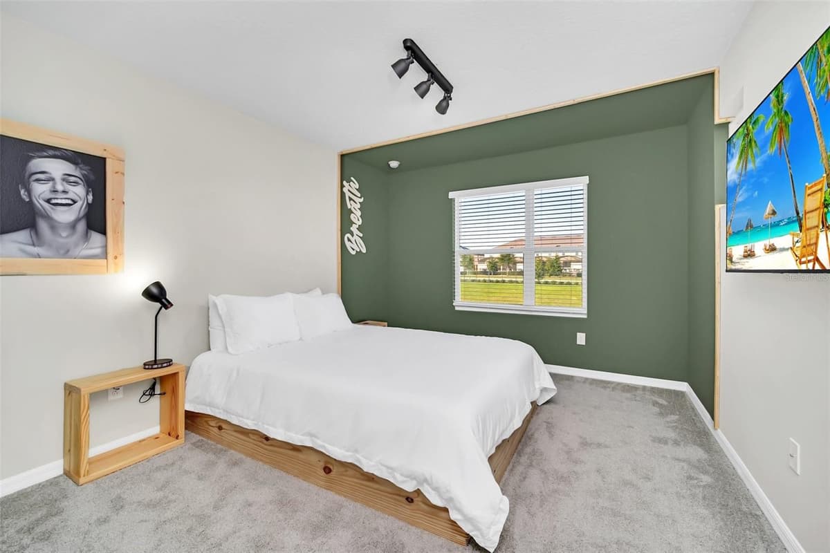 1672 TROPICAL PALMS CIRCLE — photo 33 of 46