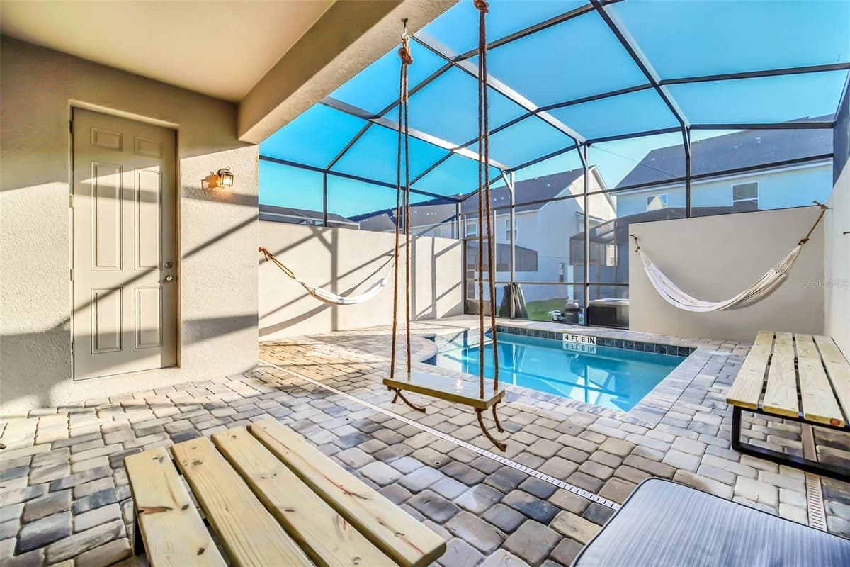 1672 TROPICAL PALMS CIRCLE — photo 40 of 46