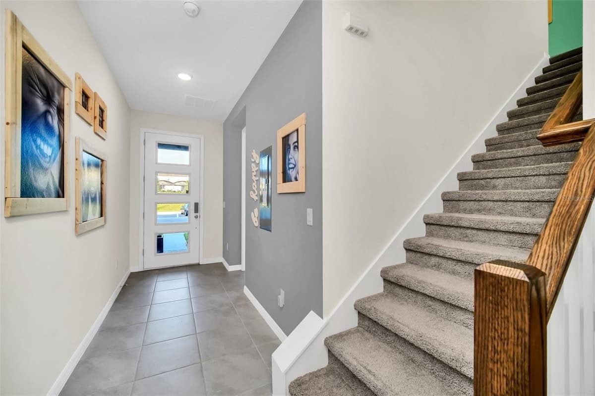 1672 TROPICAL PALMS CIRCLE — photo 4 of 46