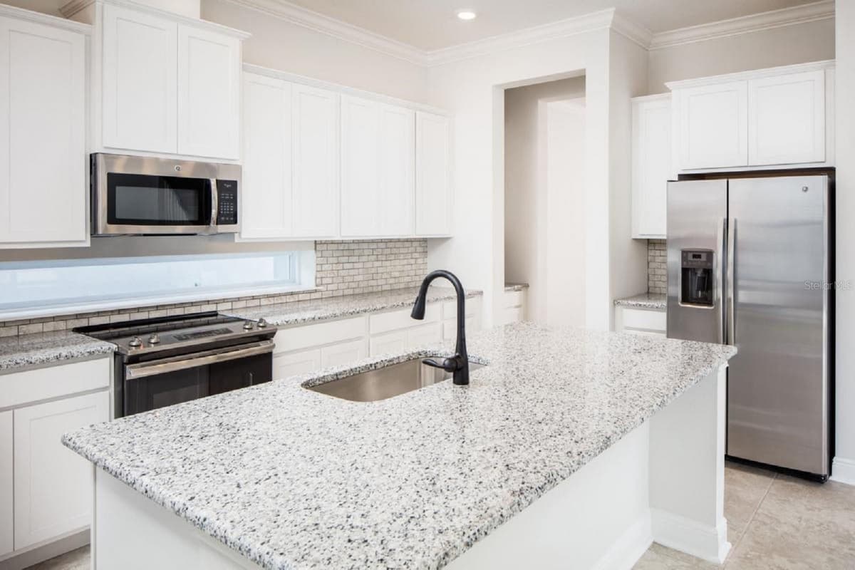 6677 WAKE STREET — photo 4 of 9