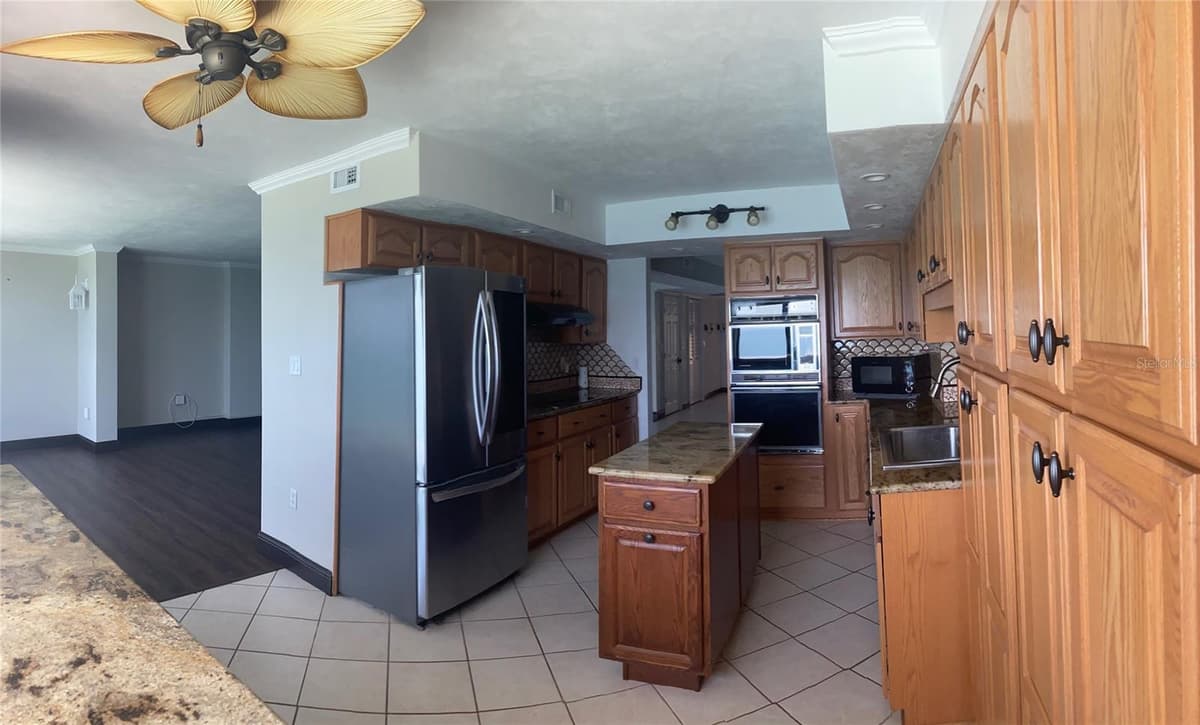 3003 ATLANTIC AVENUE — photo 2 of 20