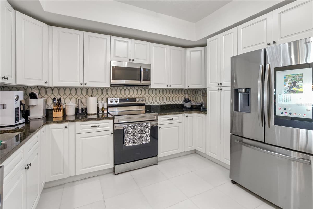 735 PILOT LANE — photo 7 of 50