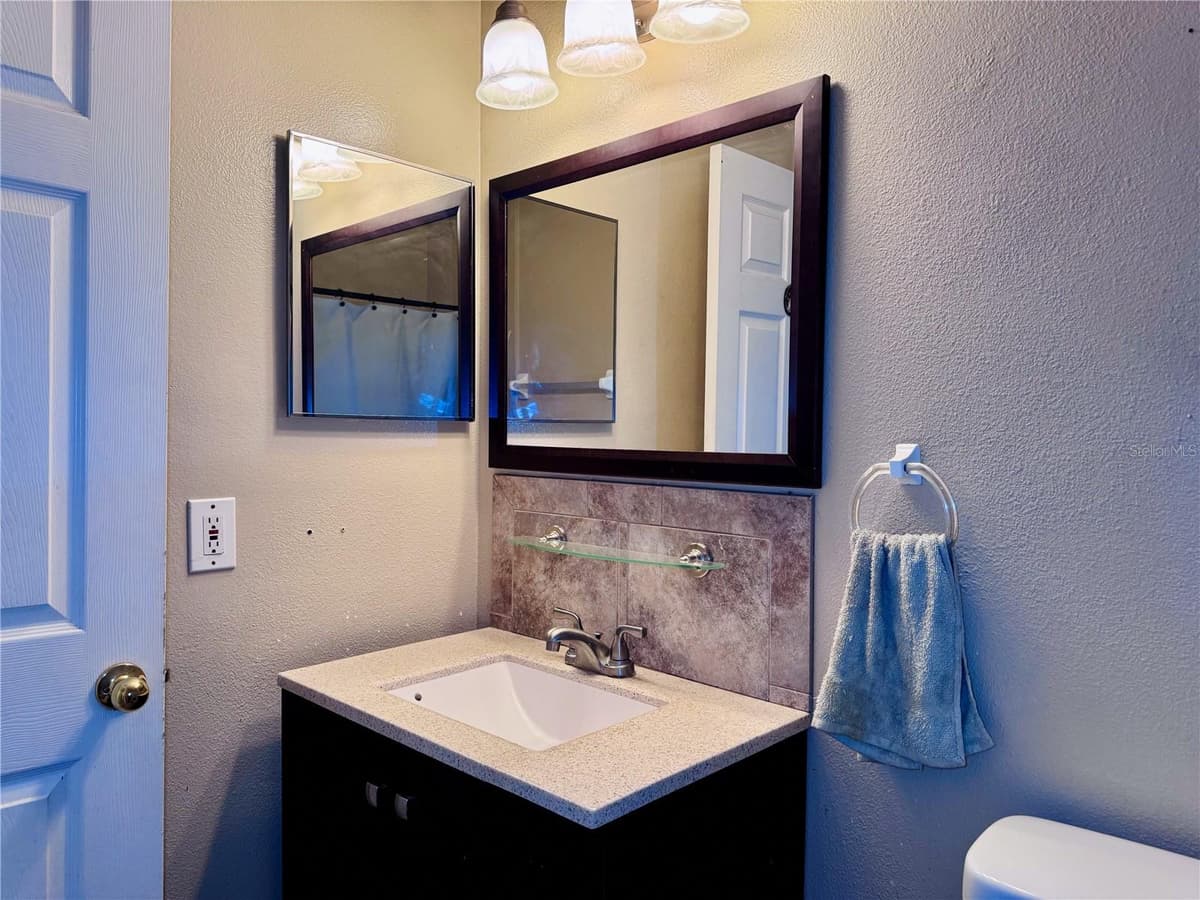 343 LYTTON CIRCLE — photo 40 of 58
