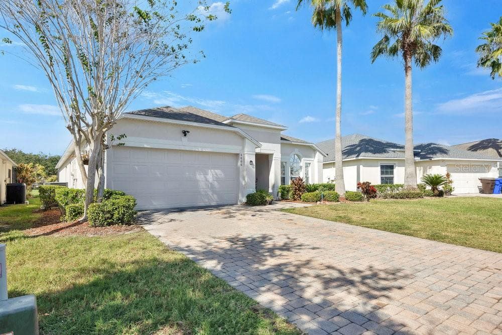 4806 CUMBRIAN LAKES DRIVE — photo 3 of 37