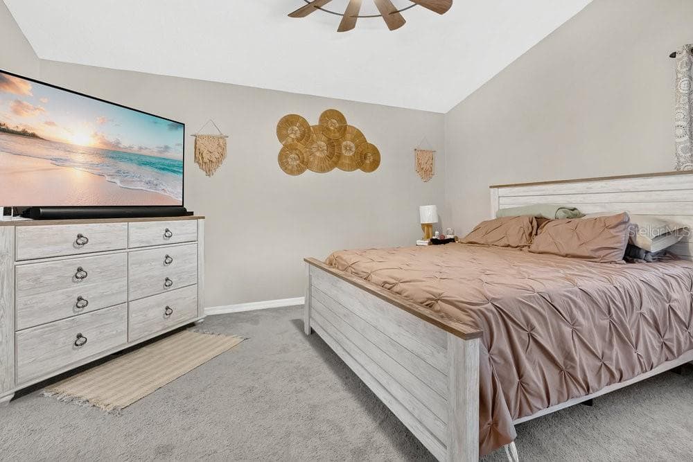 4806 CUMBRIAN LAKES DRIVE — photo 12 of 37