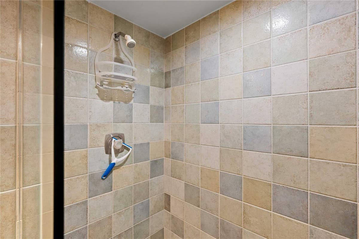 9525 BLIND PASS ROAD — photo 16 of 49