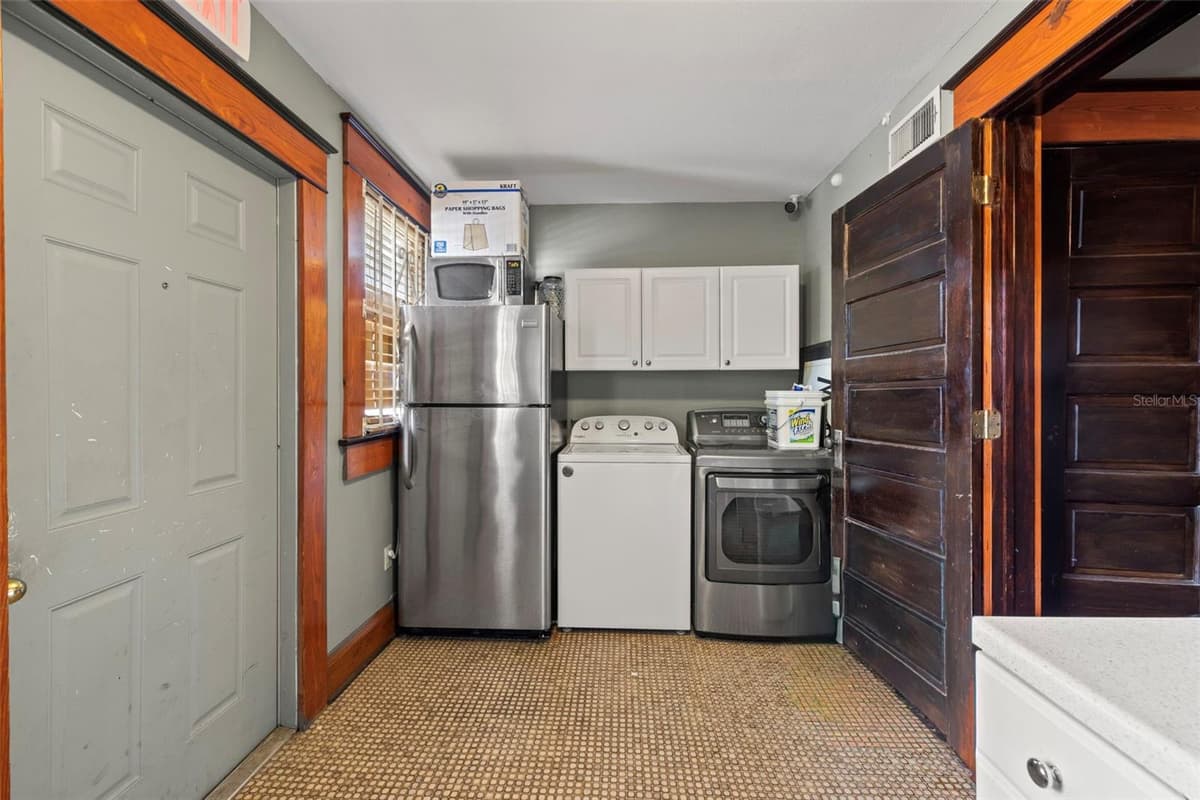 5135 FLORIDA AVENUE — photo 14 of 47