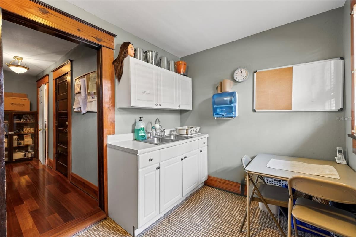 5135 FLORIDA AVENUE — photo 15 of 47