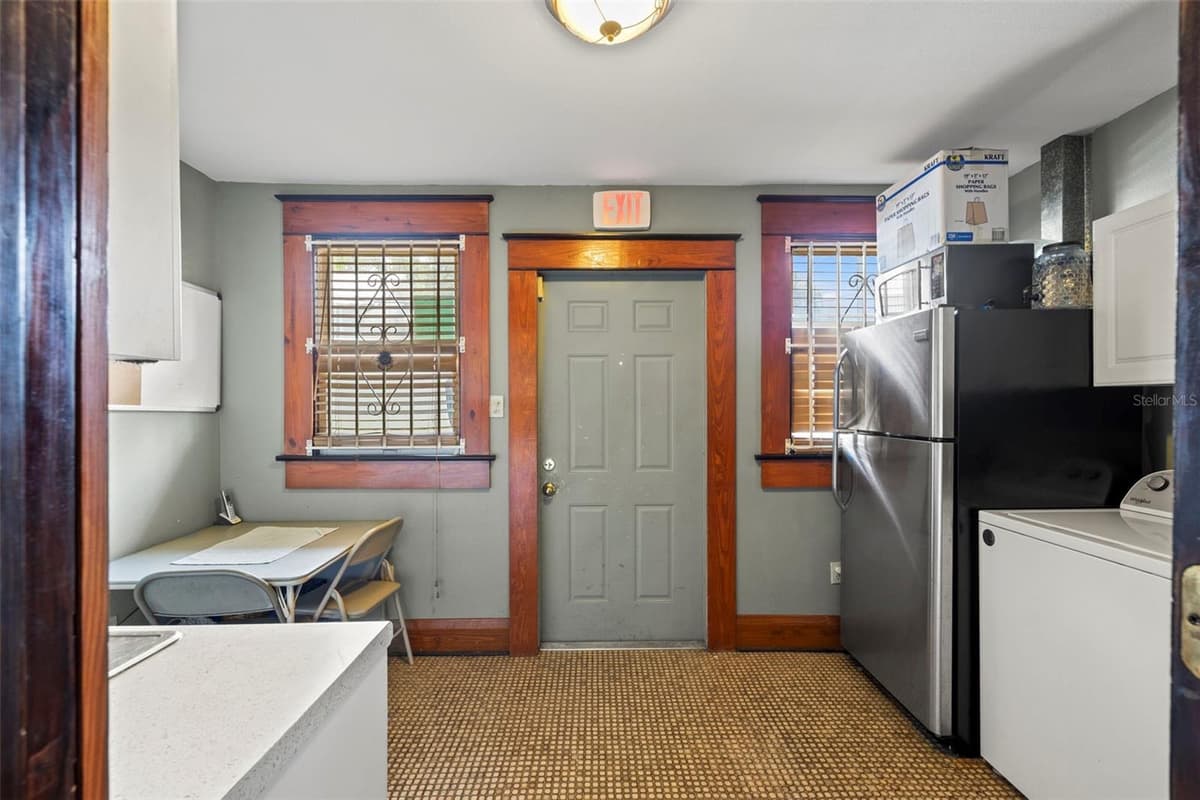 5135 FLORIDA AVENUE — photo 13 of 47