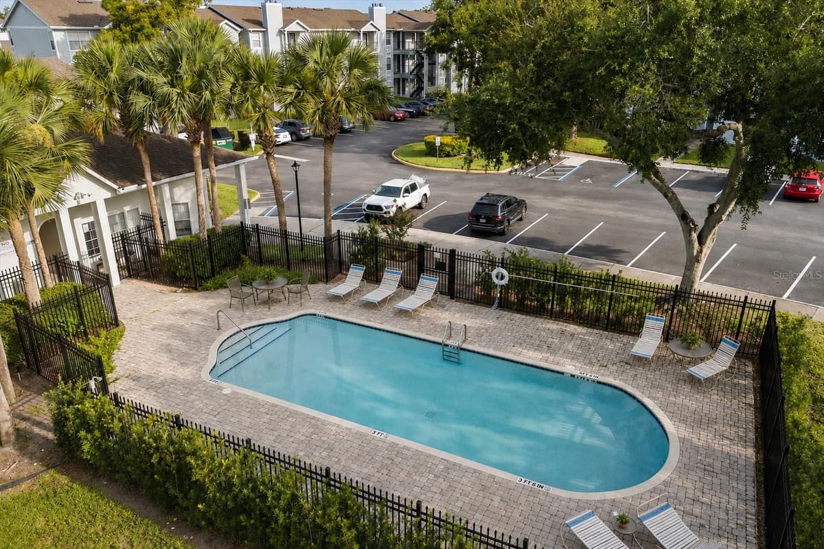 2550 ALAFAYA TRAIL — photo 17 of 19