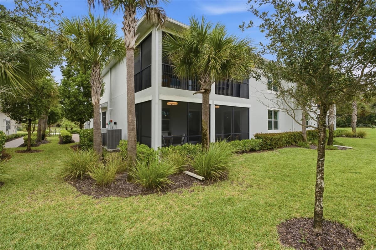 14680 SYCAMORE COURT — photo 36 of 65
