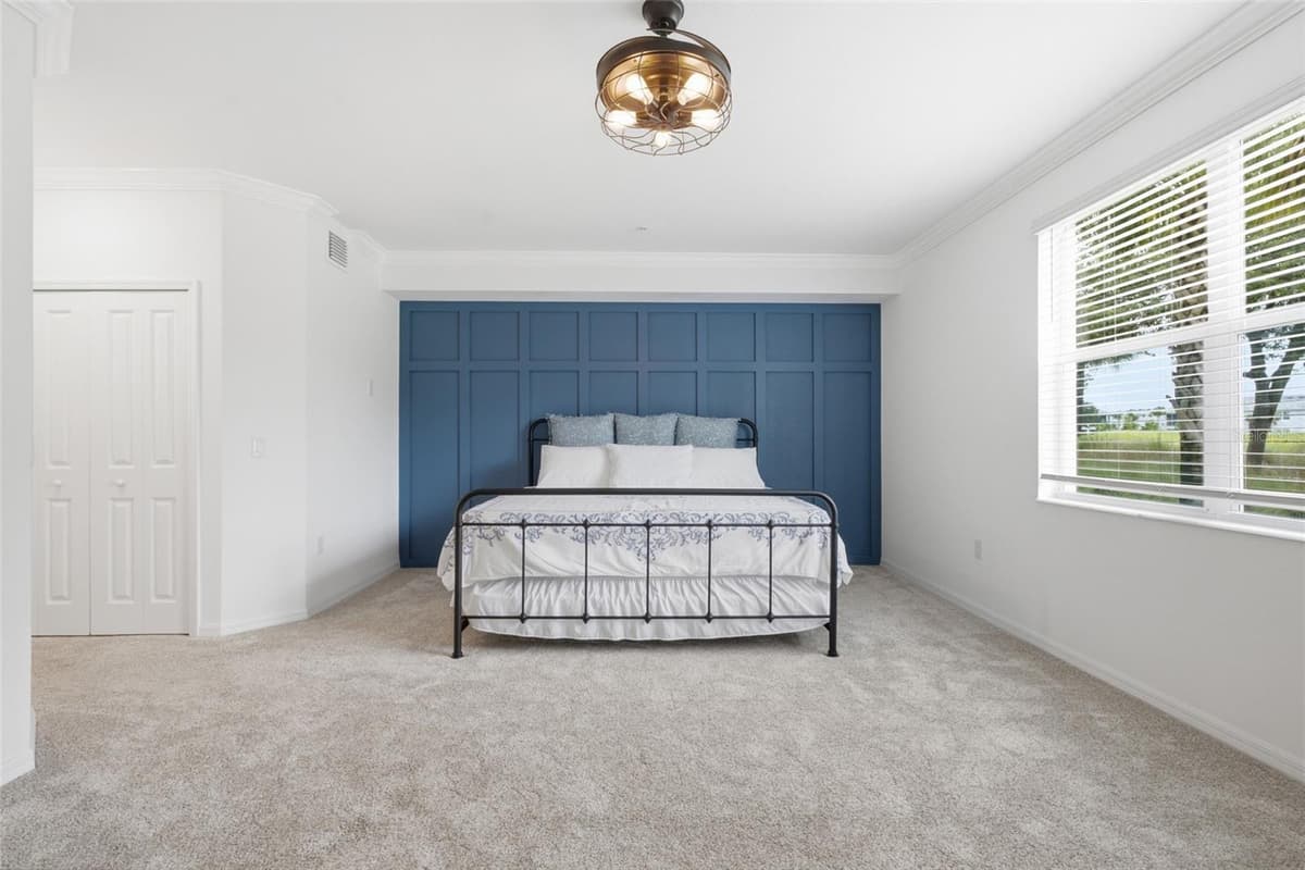 14680 SYCAMORE COURT — photo 16 of 65