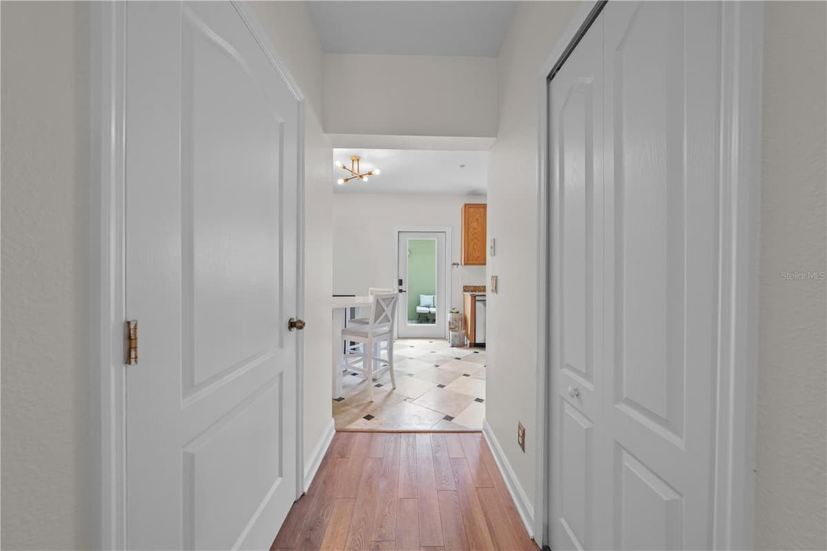241 DEEPCOVE ROAD — photo 10 of 31
