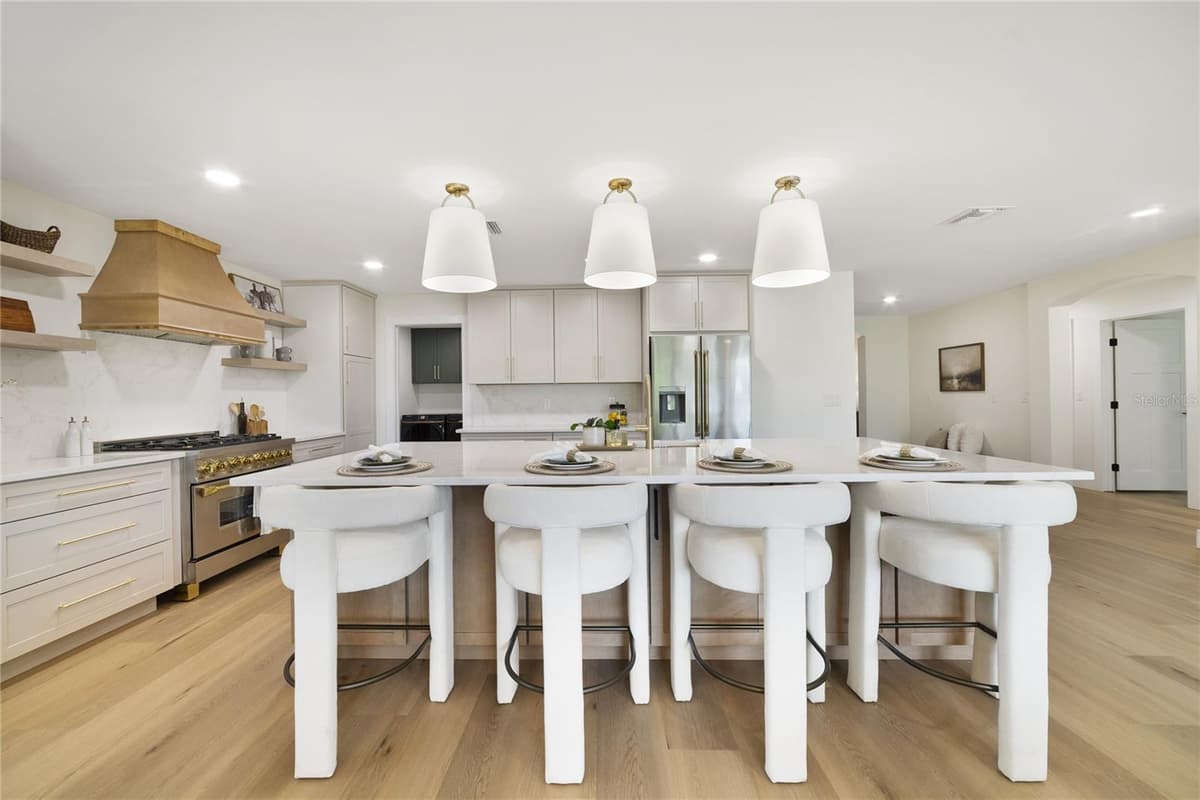 412 BOYD STREET — photo 15 of 52