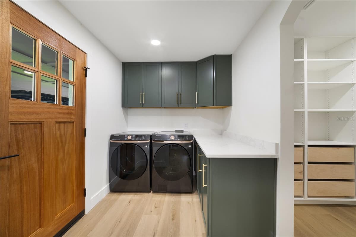 412 BOYD STREET — photo 27 of 52