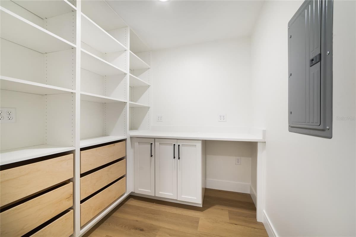 412 BOYD STREET — photo 28 of 52