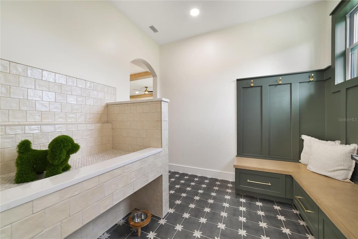 412 BOYD STREET — photo 25 of 52