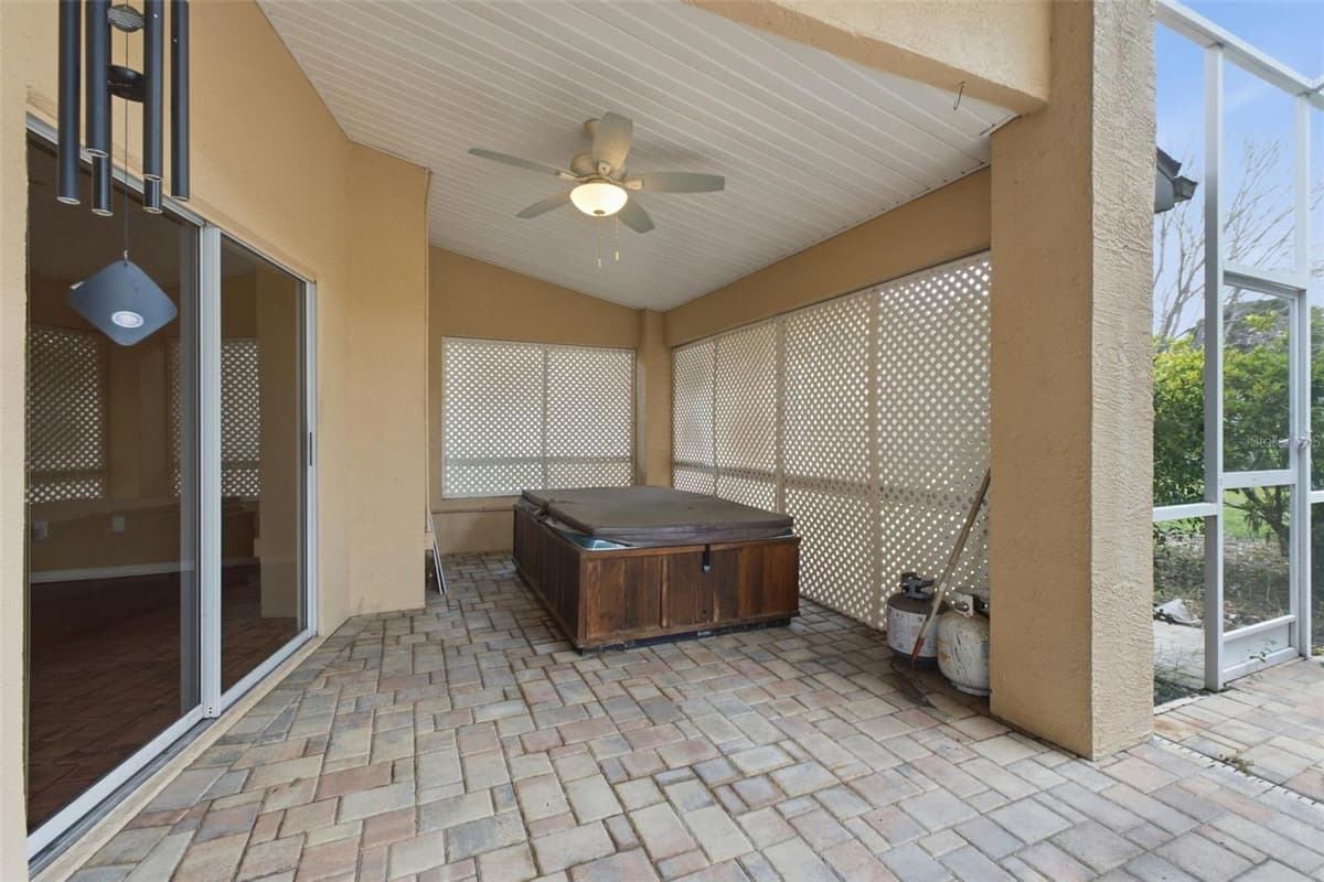 13513 WOODSIDE DRIVE — photo 9 of 23