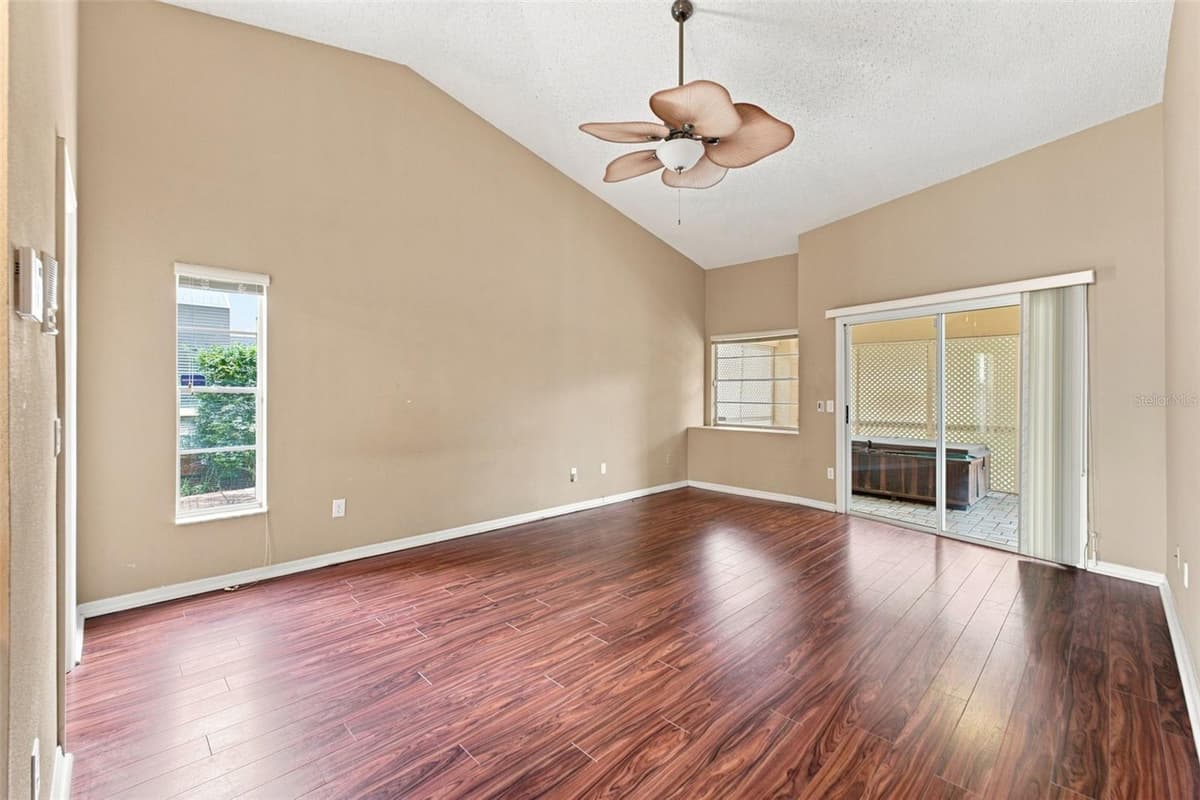 13513 WOODSIDE DRIVE — photo 12 of 23