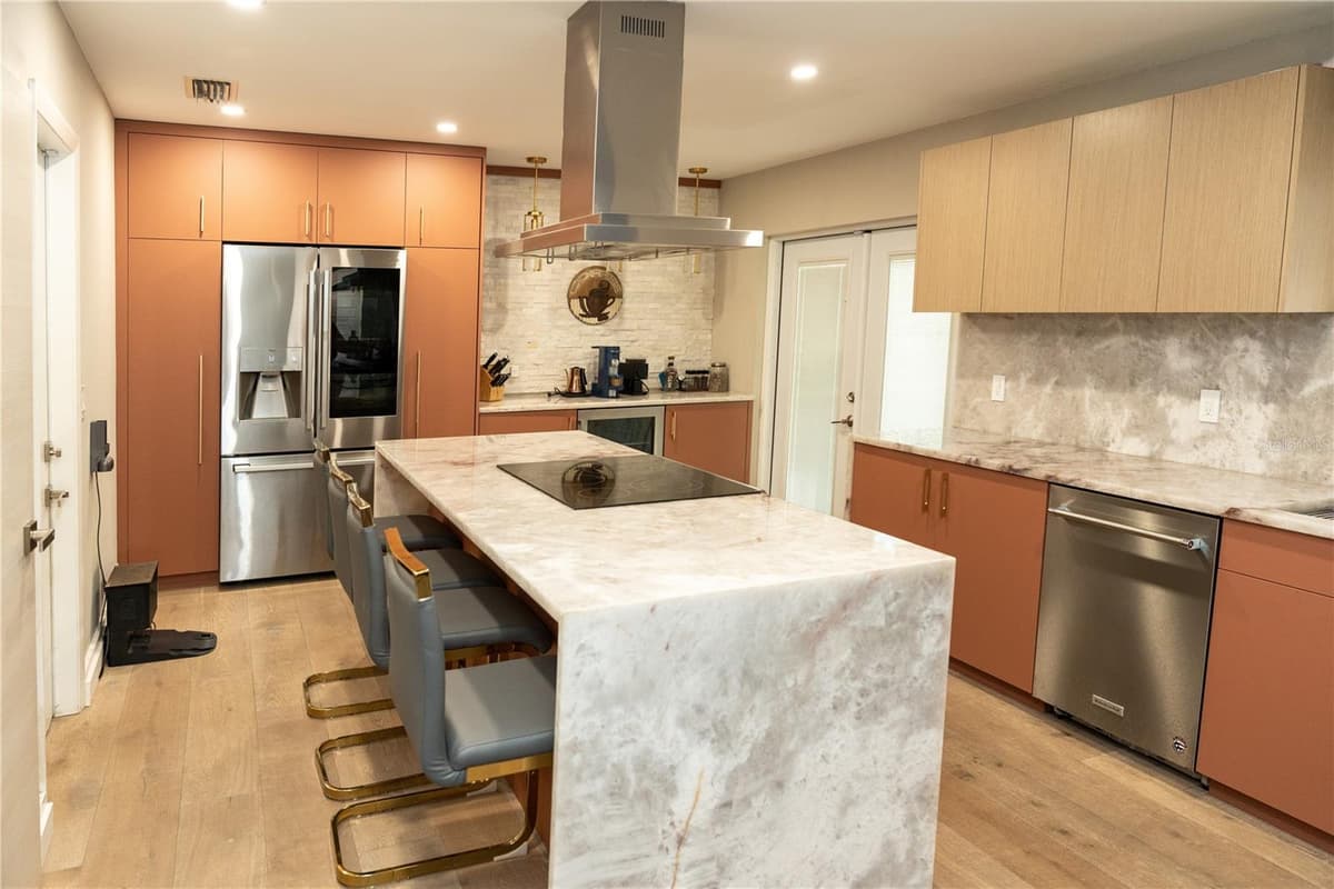 10740 12TH MANOR — photo 7 of 43