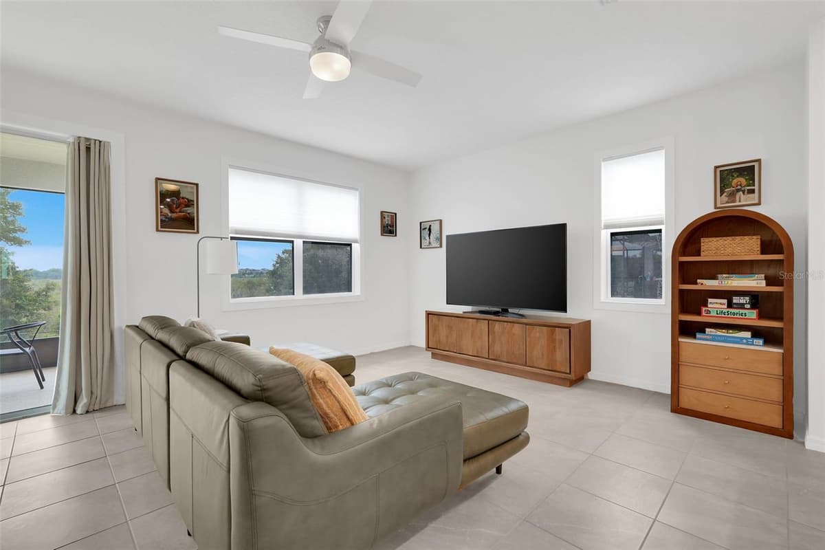 645 BLACK EAGLE DRIVE — photo 15 of 37