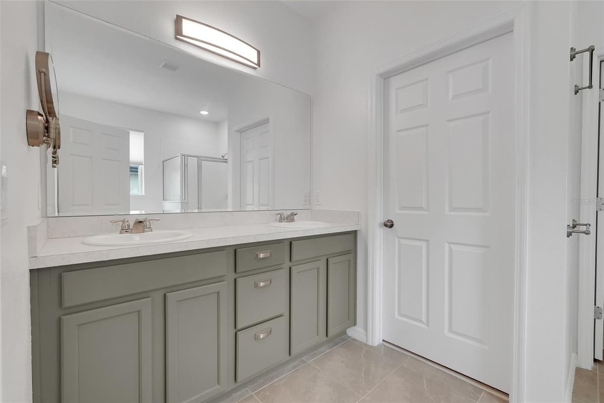645 BLACK EAGLE DRIVE — photo 21 of 37