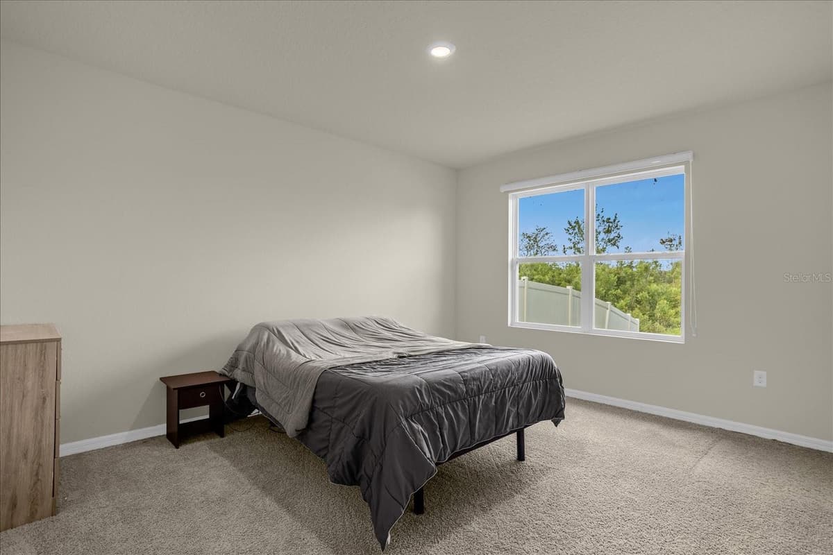 285 SUMMERSHORE DRIVE — photo 20 of 29