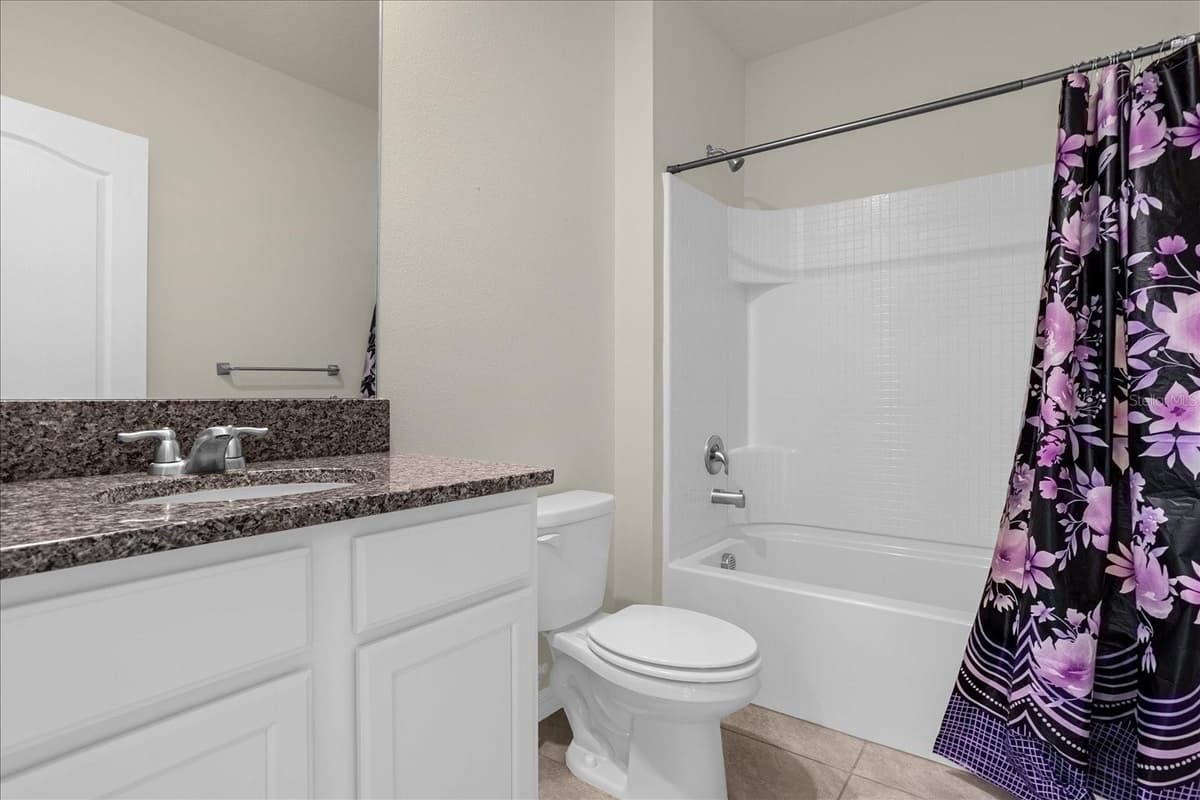 285 SUMMERSHORE DRIVE — photo 6 of 29