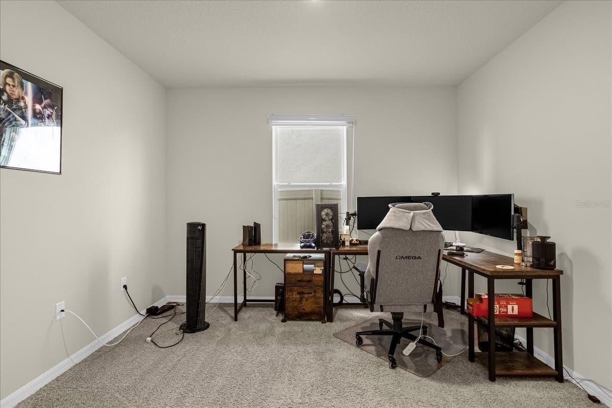 285 SUMMERSHORE DRIVE — photo 10 of 29