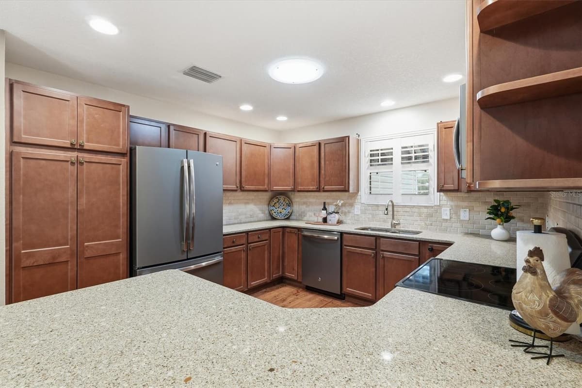 2435 POMEROY TERRACE — photo 5 of 43