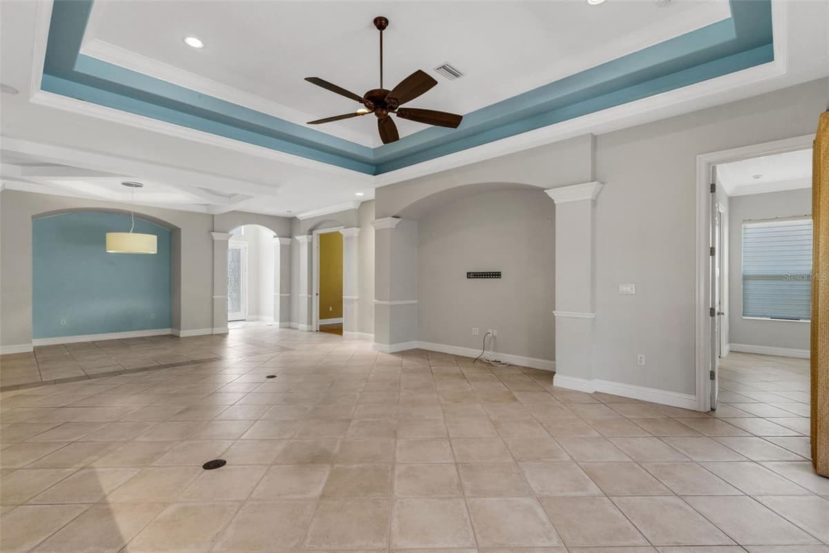 299 TURQUOISE LANE — photo 10 of 79