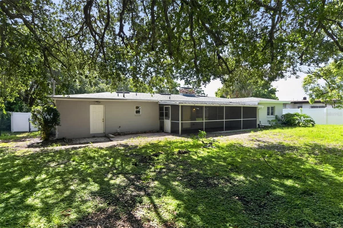 351 STARLING ROAD — photo 30 of 30