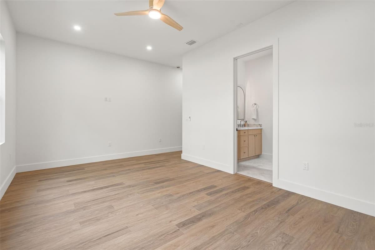 5203 9TH STREET — photo 35 of 67