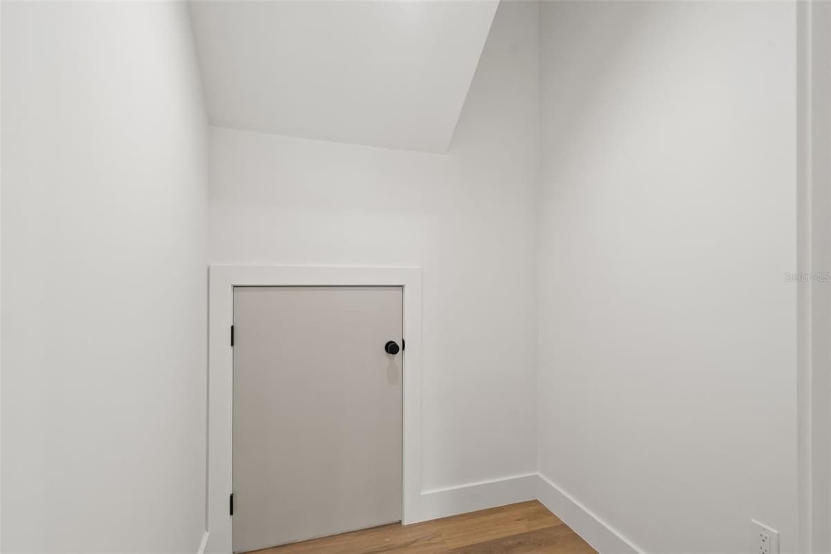 5203 9TH STREET — photo 17 of 67