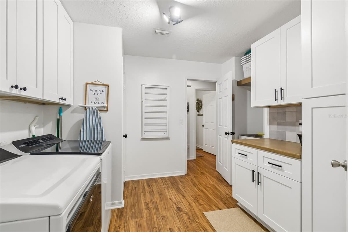 3813 POLUMBO DRIVE — photo 33 of 56