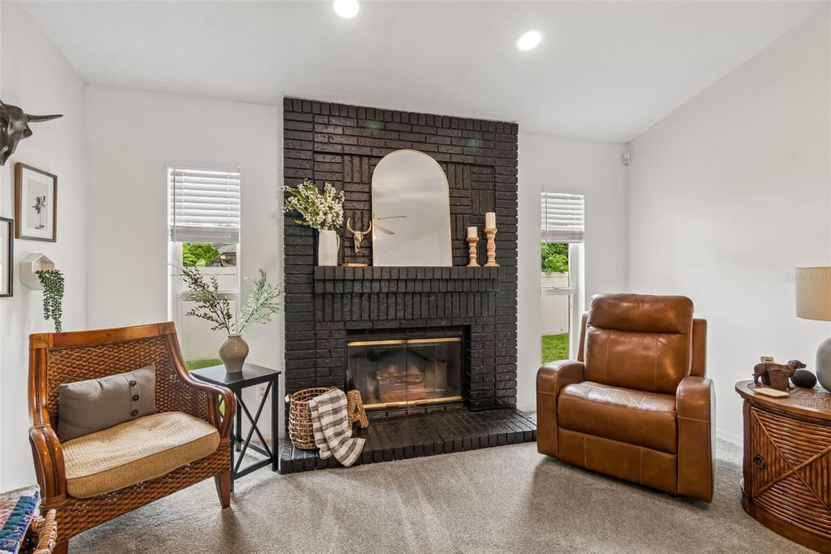 3813 POLUMBO DRIVE — photo 12 of 56