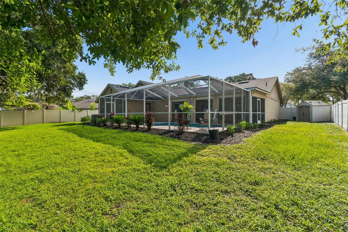 3813 POLUMBO DRIVE — photo 5 of 56
