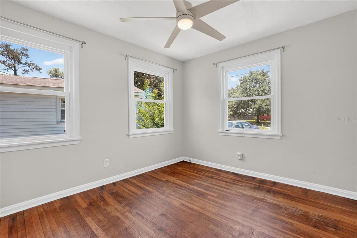 5503 LAKEWOOD CIRCLE — photo 20 of 43