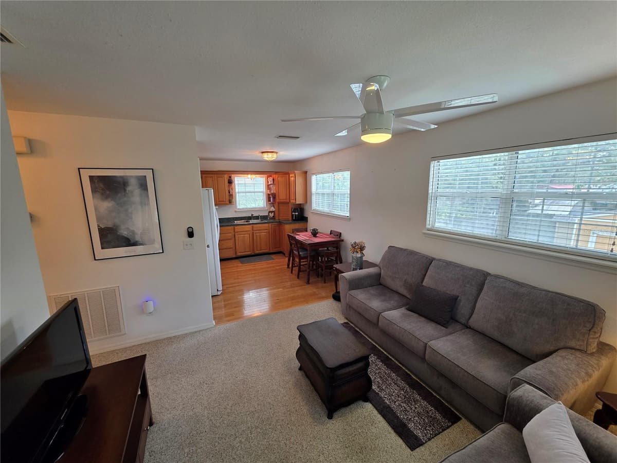 14722 FAIR OAK WAY — photo 7 of 21