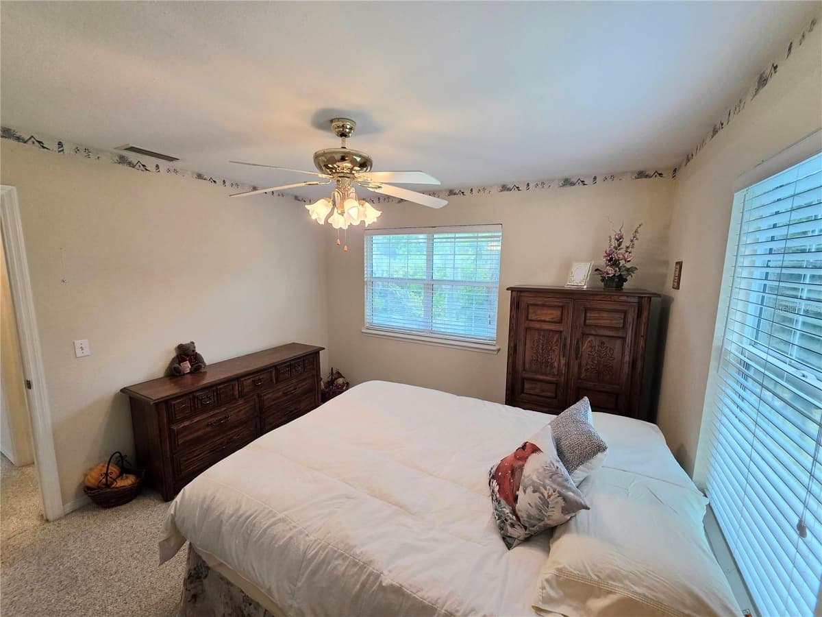 14722 FAIR OAK WAY — photo 16 of 21