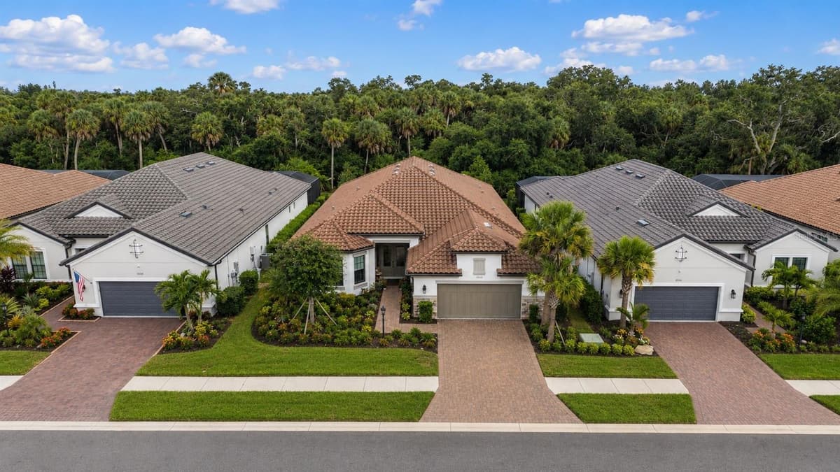 10342 MORNING MIST LANE — photo 4 of 67