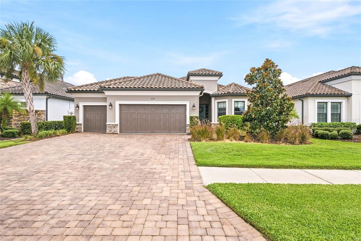 3118 FORSYTHIA DRIVE — photo 3 of 72