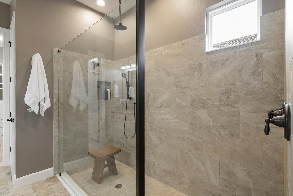 3118 FORSYTHIA DRIVE — photo 40 of 72