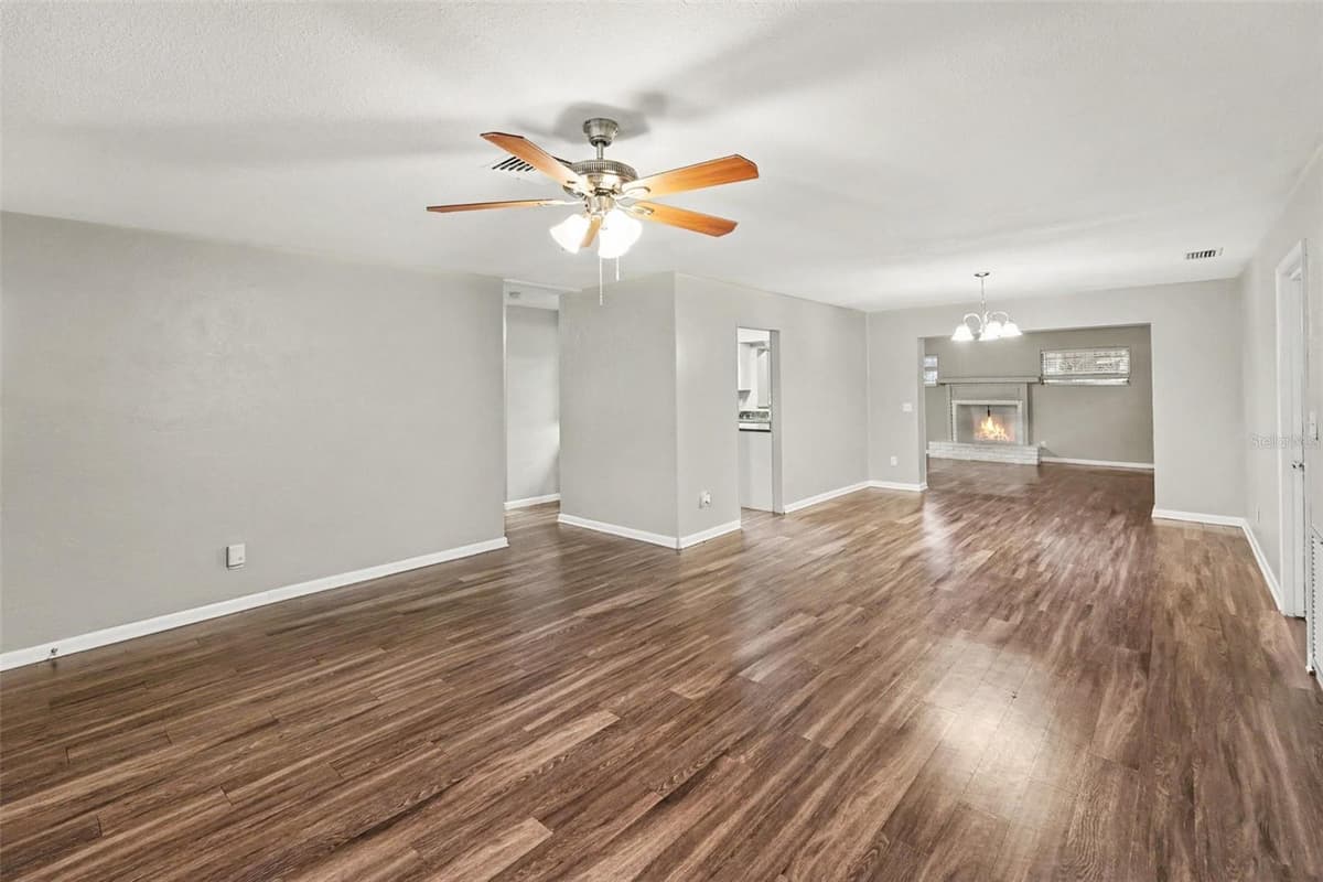 2098 62ND TERRACE — photo 3 of 15