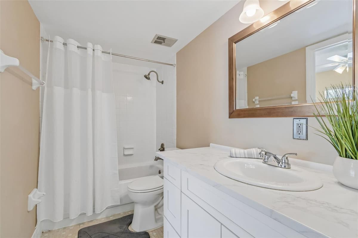 1109 SOMERSET CIRCLE — photo 24 of 36